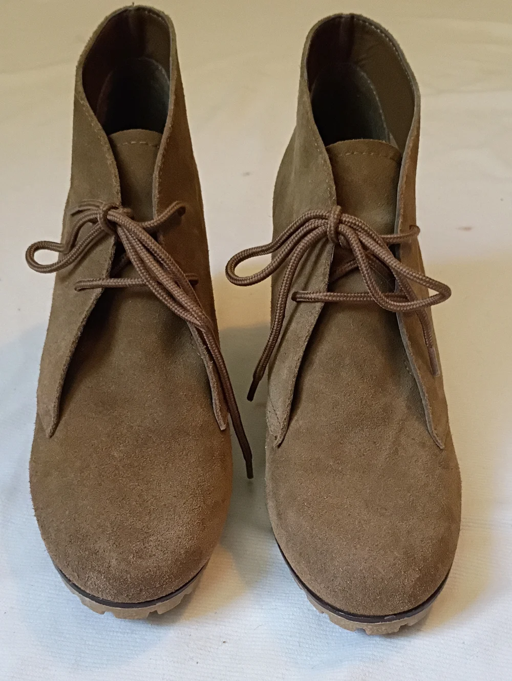 Kelsi Dagger elegant taupe